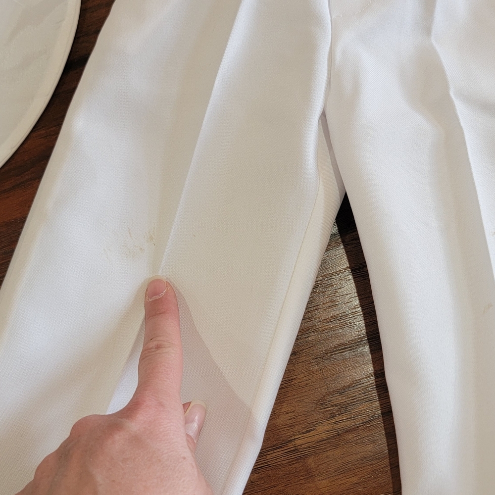 Peanut Butter Collection white suit - Picture 8 of 16